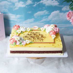 Mousse chanh leo chữ nhật