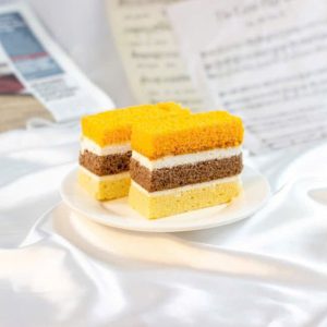 Bánh cắt 3 màu